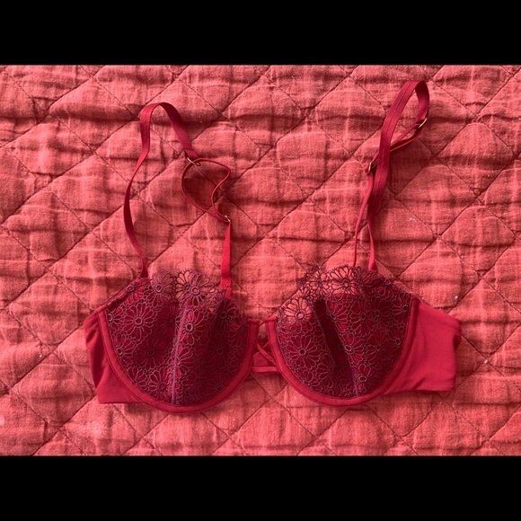 VS bra bundle - Picture 7 of 12